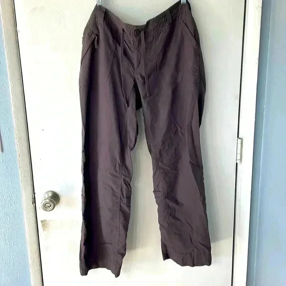 The north face nylon  roll up hiking pants